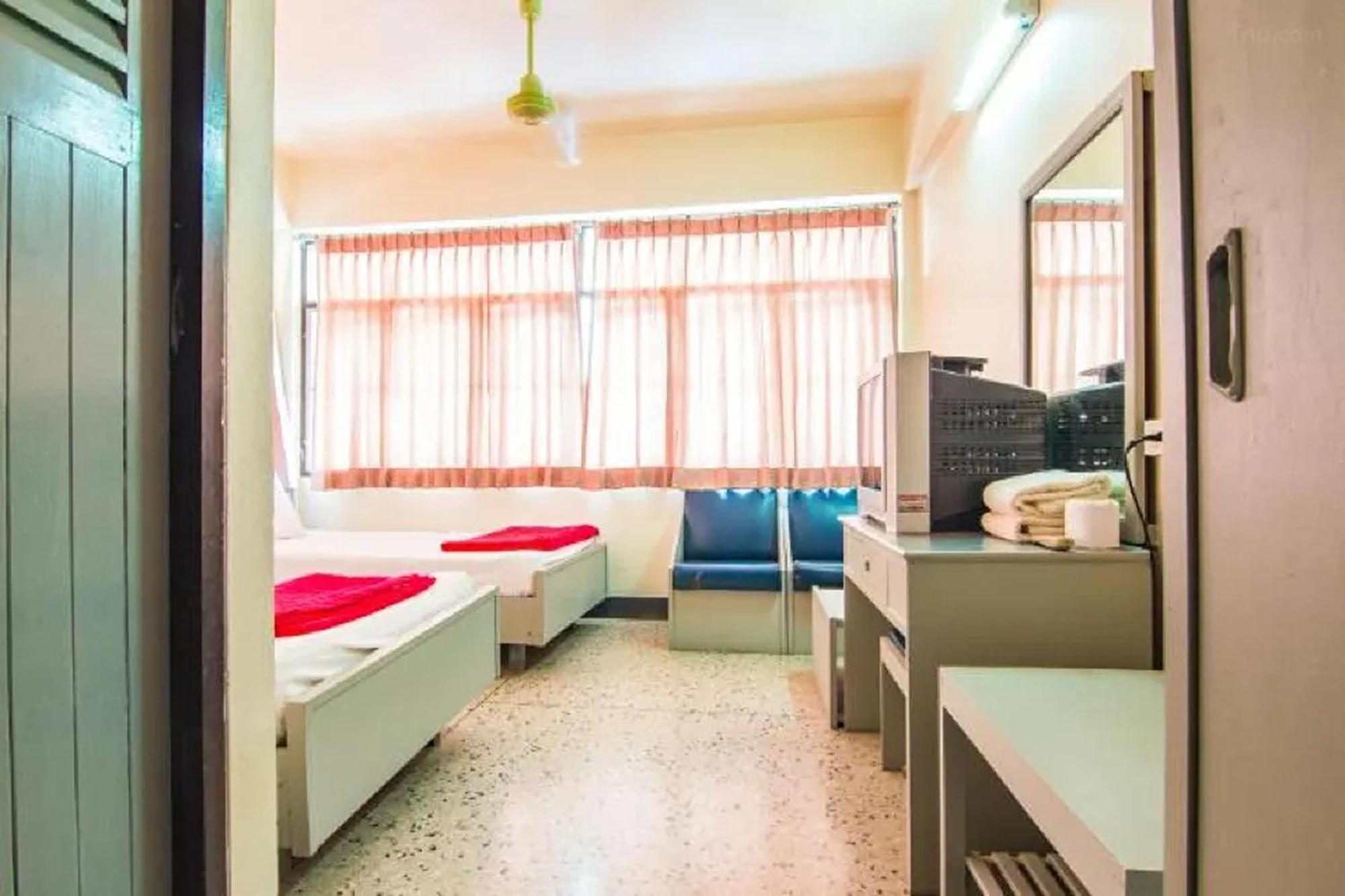 Khelang Nakorn Hotel ラムパーン エクステリア 写真