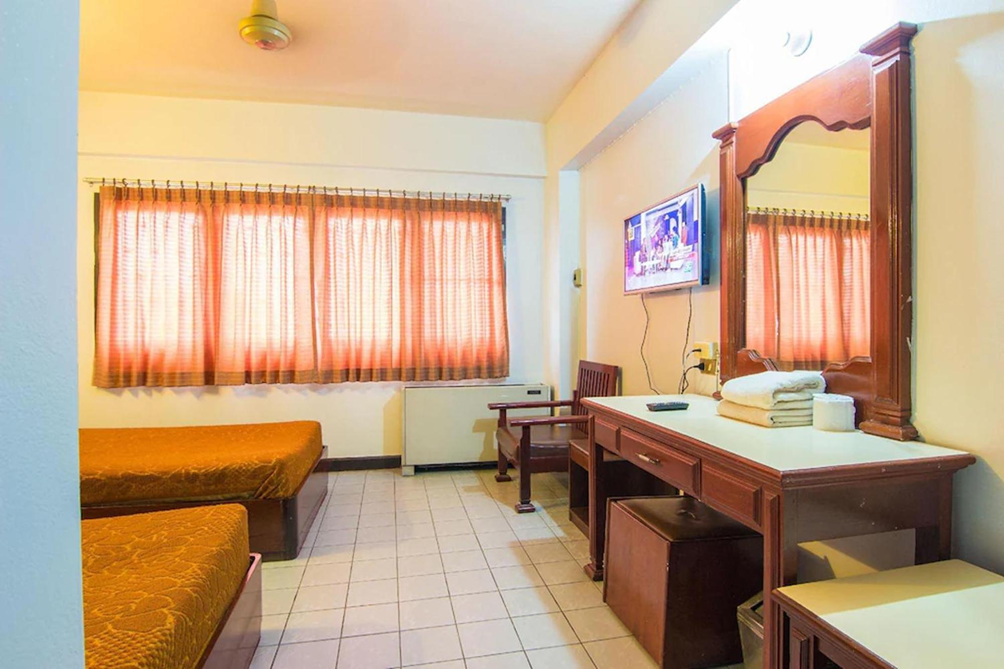 Khelang Nakorn Hotel ラムパーン エクステリア 写真