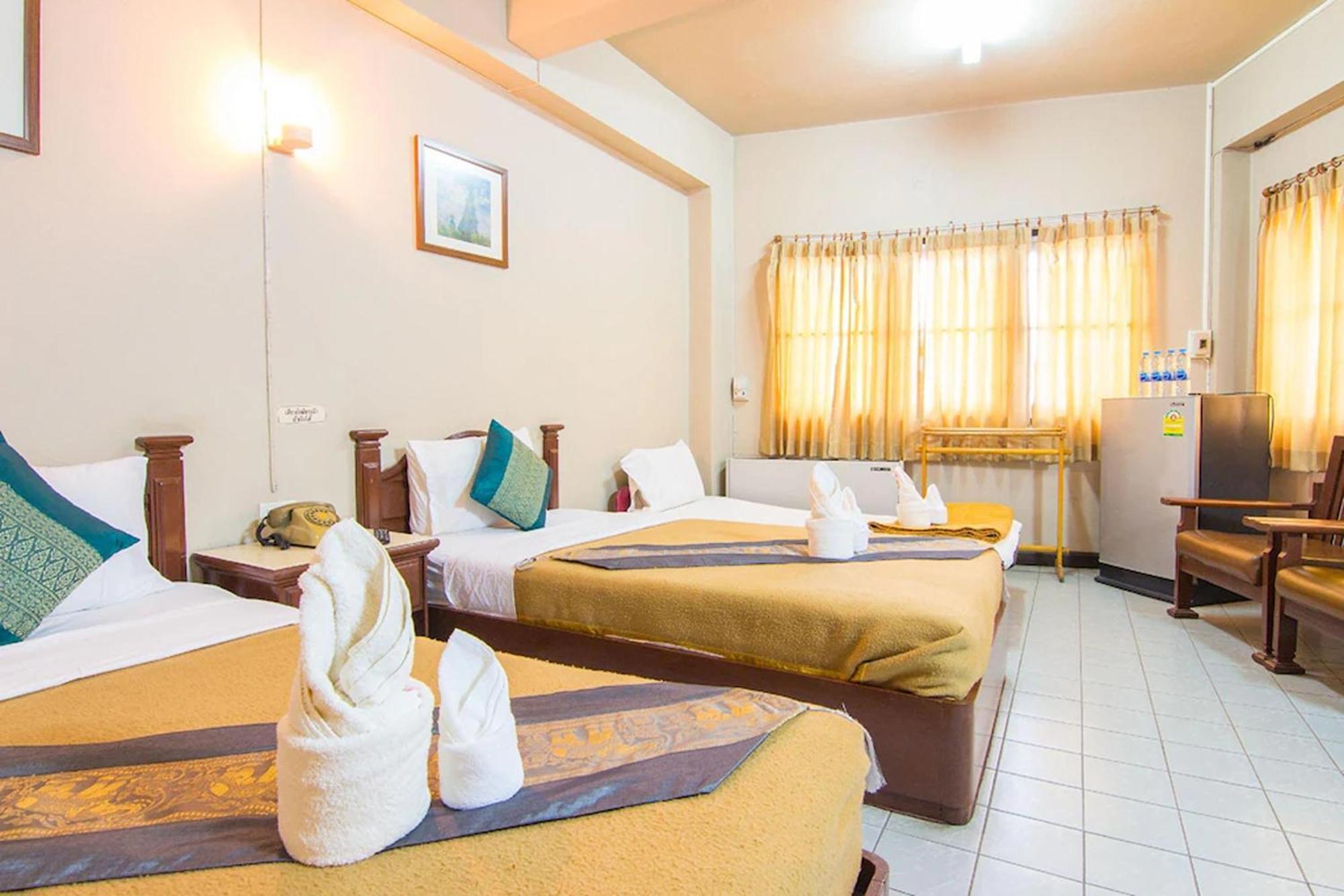 Khelang Nakorn Hotel ラムパーン エクステリア 写真