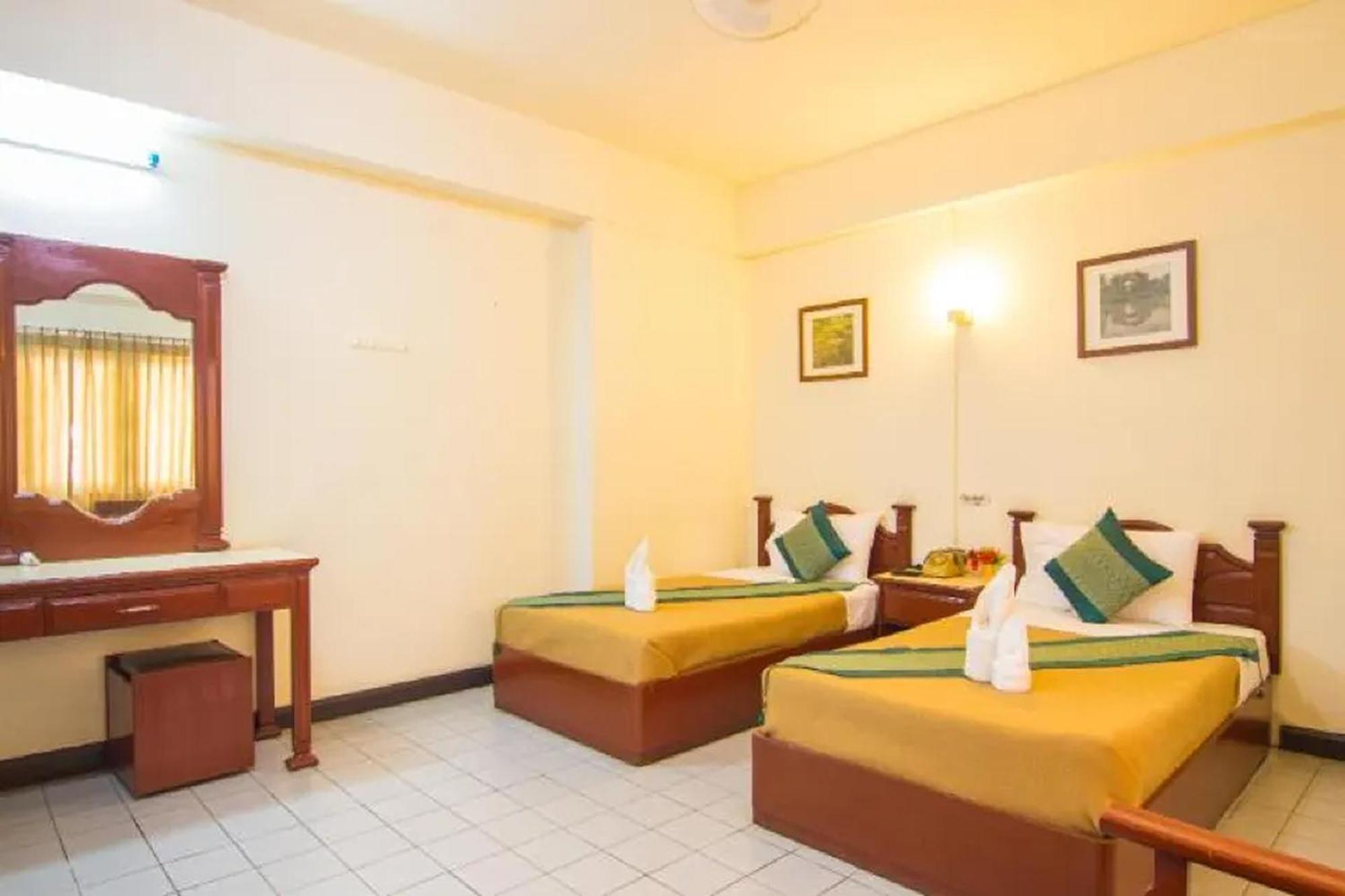 Khelang Nakorn Hotel ラムパーン エクステリア 写真