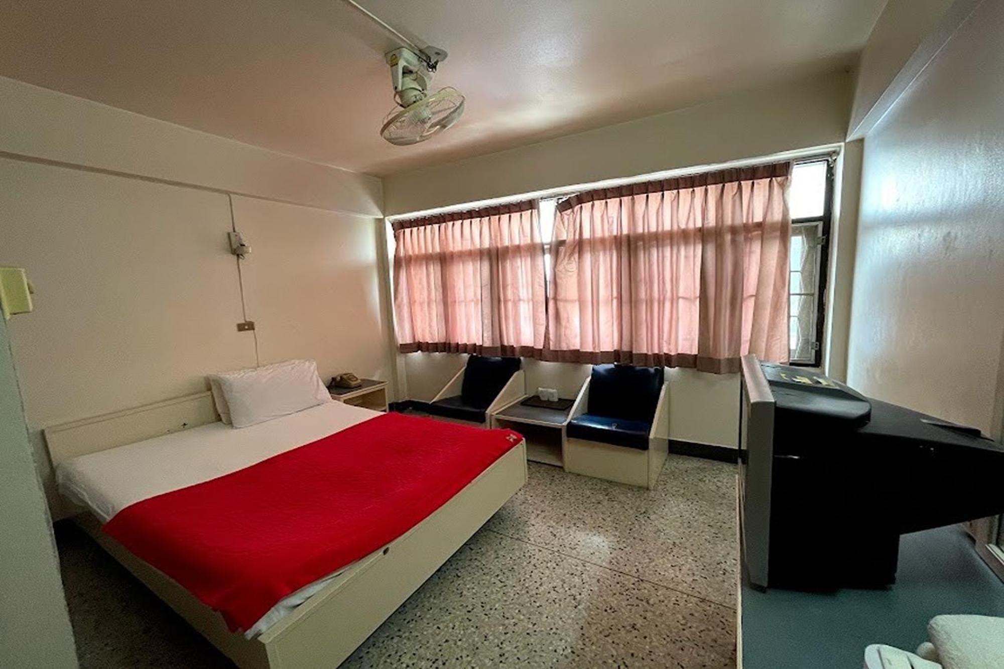 Khelang Nakorn Hotel ラムパーン エクステリア 写真